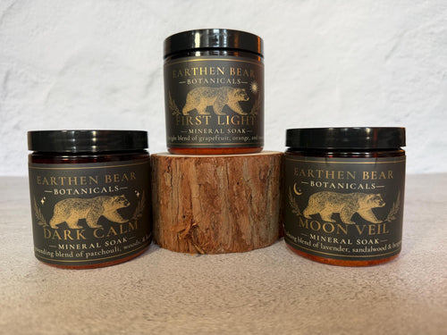 Dark Calm Mineral Soak- Patchouli, Cedarwood & Leather