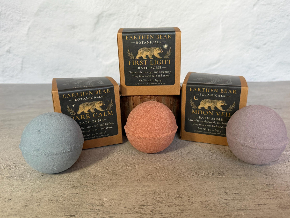Dark Calm Bath Bomb- Patchouli, Cedarwood & leather